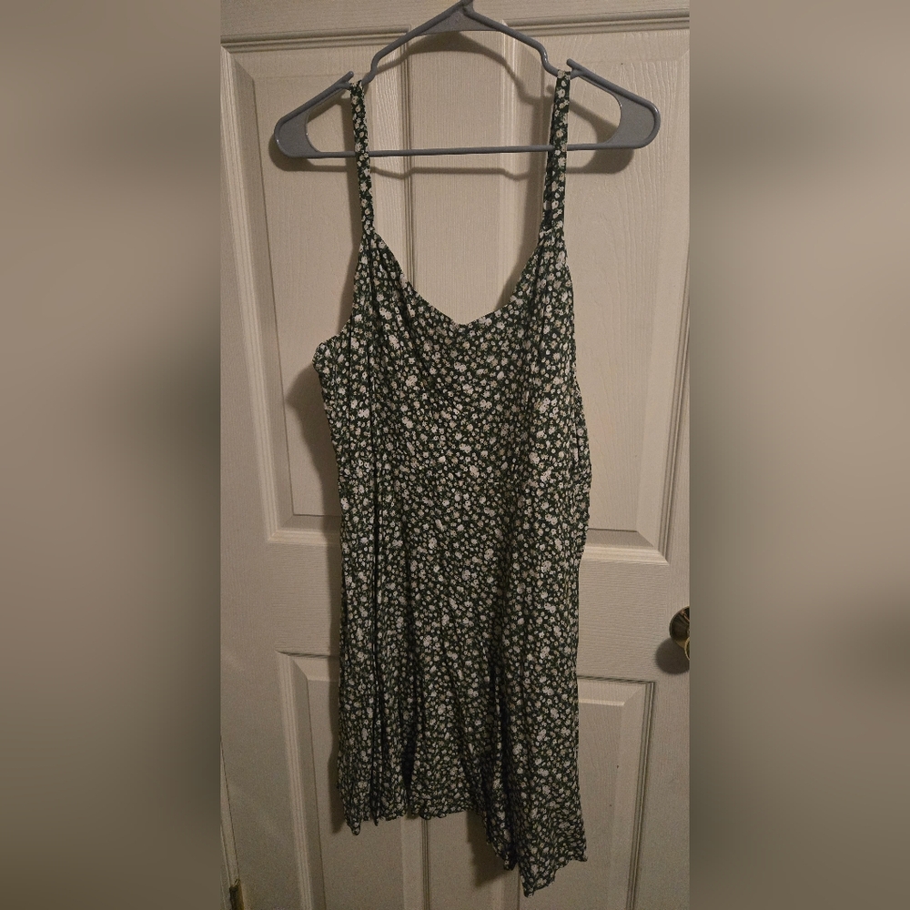 Old Navy Forest Green and White Floral Midi Dress